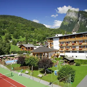 Chalet-hôtel Neige Et Roc, The Originals Relais 4* Samoëns