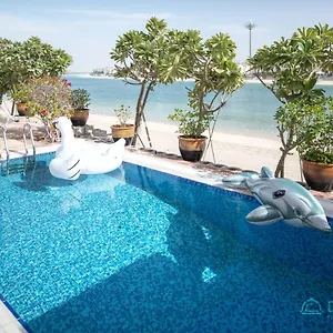 https://dream-inn-dubai-opulent-palm-beach-villa.dubaihotelsoffers.com